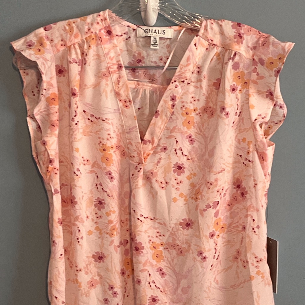 Selling Chaus New-York Blouse For Women Size Xs Color Pink Floral Ruffle Sleeve